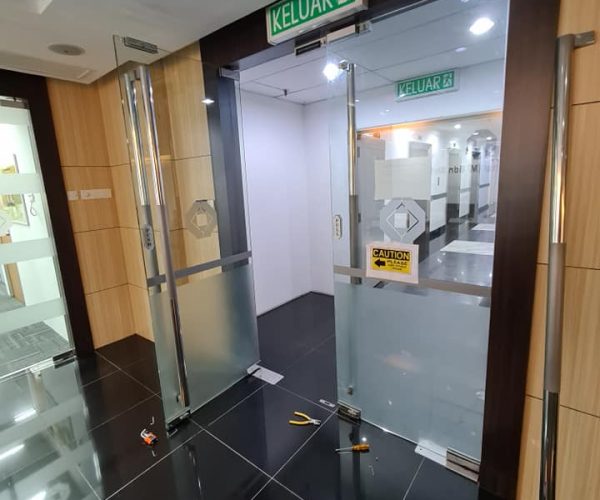 Glass door repairs