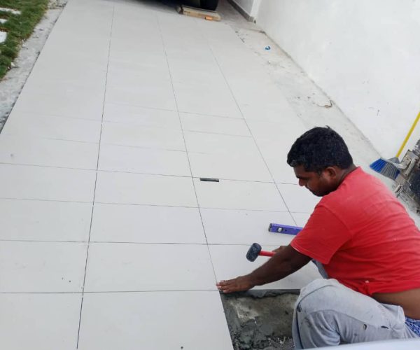 Tiling and SPC flooring and vinyl